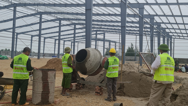 hai-thanh-thi-cong-nha-may-san-xuat-bao-bi-3d-tai-thai-binh 