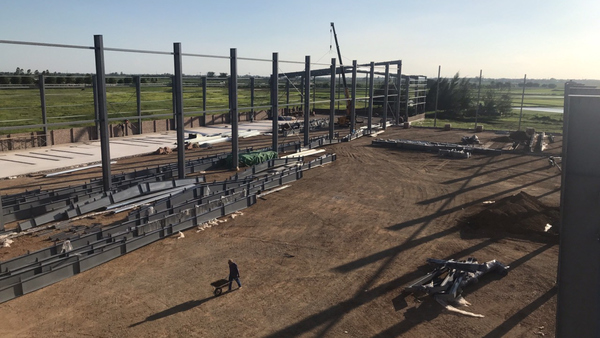 nha-thau-ket-cau-thep-can-co-ho-so-nang-luc-tot  