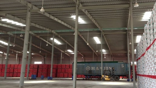 nha-kho-logistic-voi-khong-gian-rong-lon-thuan-tien-di-chuyen 