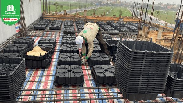 giai-doan-lap-dat-thep-va-hop-nhua-tao-rong 