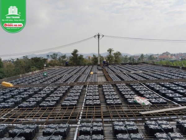 hinh-anh-thuc-te-khi-thi-cong-san-phang 