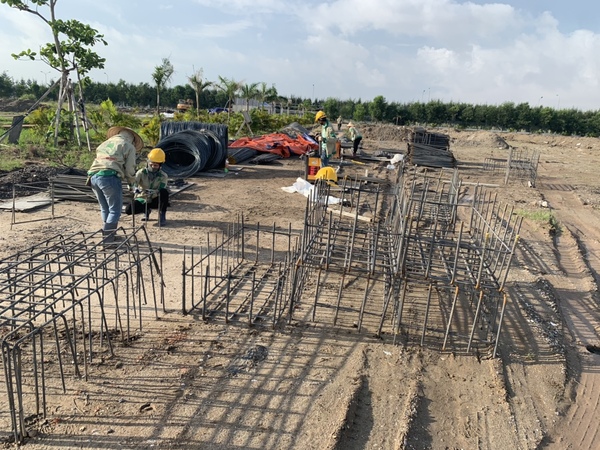 tien-hanh-gia-cong-va-lap-dat-cot-thep-mong 