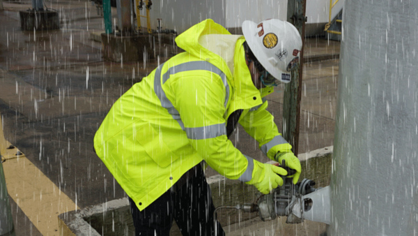 thoi-tiet-mua-keo-dai-se-tri-hoan-tien-do-thi-cong 